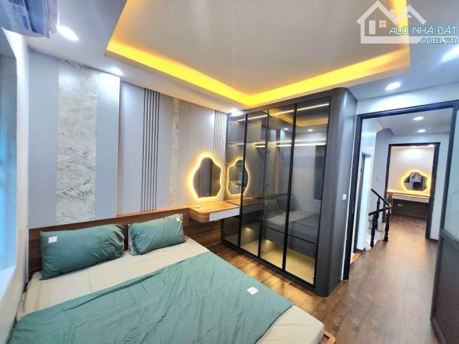 VÀI BƯỚC RA PHỐ KIM GIANG – NHÀ MỚI KOONG – Ở NGAY – HÀNG XÓM THE MANOR - 2