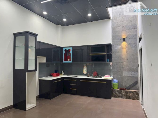 Cần bán nhà 1/ đường hồ văn long tân tạo giá 5,3 tỷ - 2