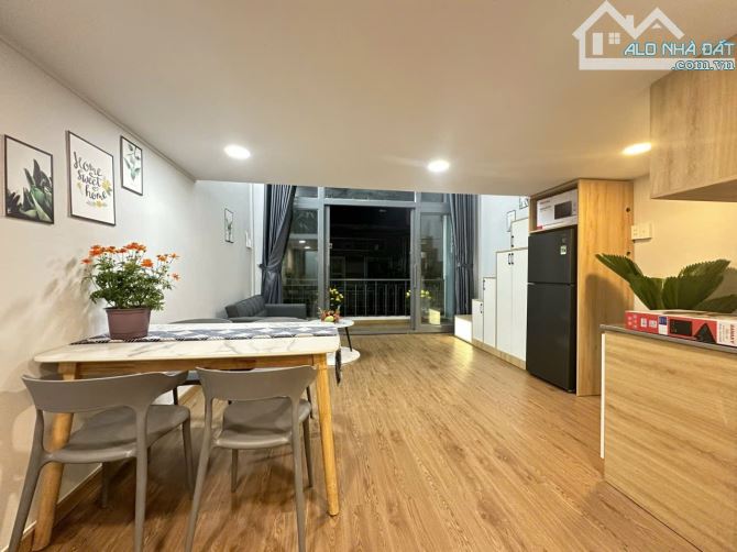CỰC PHẨM DUPLEX FULL NỘI THẤT BAN CÔNG NGAY QUẬN 10 - 2