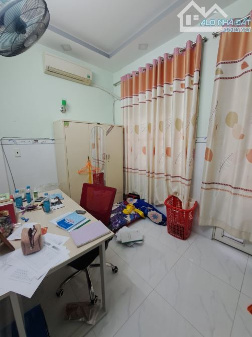 Nhỉnh 4 tỷ - Nhà Đẹp 3 Tầng, Hồng Bàng, Minh Phụng Quận 6 - 2