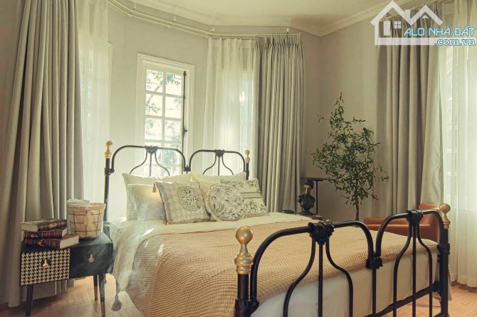 BÁN VILLA 2 MẶT TIỀN CÁCH CHỢ ĐÀ LẠT 2,5KM 357M2 3 TẦNG HOÀN CÔNG VIEW ĐẸP - 2
