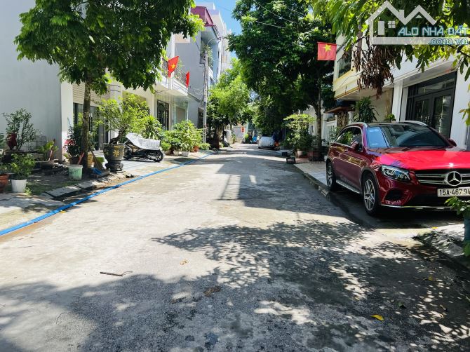 Bán lô đất  72m hướng ĐN giá tại khu TĐC Hồ Đá, Sở Dầu, giá chỉ 54tr/m - 2