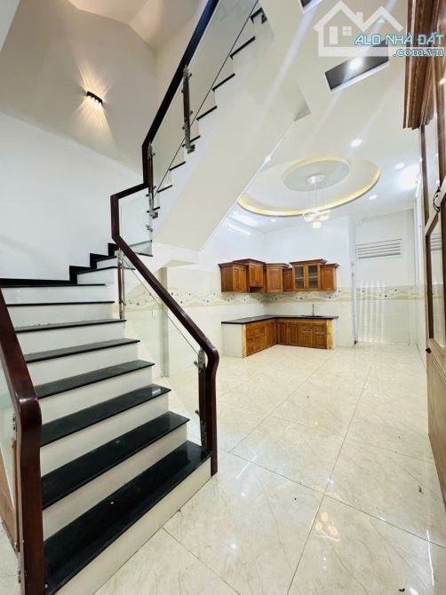 Bán nhà hẻm 325 đường Lê Văn Quới, diện tích 77m2 (4x19), nhà 4 tầng, giá 6,69 tỷ - 2