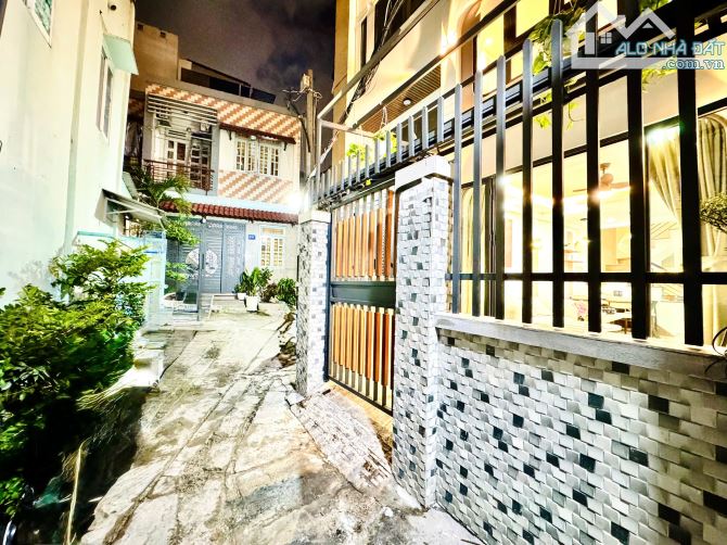 Bán Nhà Đường Phan Xích Long Phú Nhuận 133m2 4 tầng 5 phòng ngủ nhà mới đẹp sách Vali vào - 2