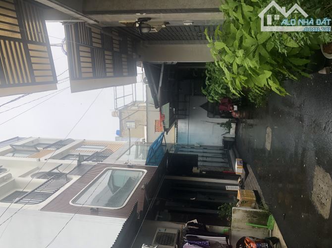 Bán Nhà Ngon Hẻm Xe Hơi Gò Vấp -32m2-4Tầng-3PN-Giá 4,9 Tỷ - 2