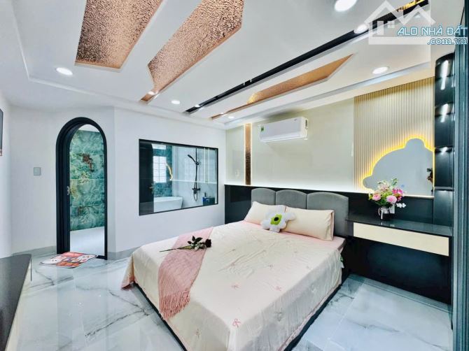 HÀNG HOT ! Bán Gấp Nhà hẻm Trần Hưng Đạo, P.7 | DT: 3,1X 15m | 2 Tầng | - 2