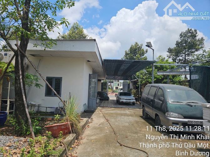 Bán Nhà hơn 1000m2 mặt tiền Nguyễn Thị Minh Khai - Kế Bên Dự Án The One Word Kim Oanh - 2