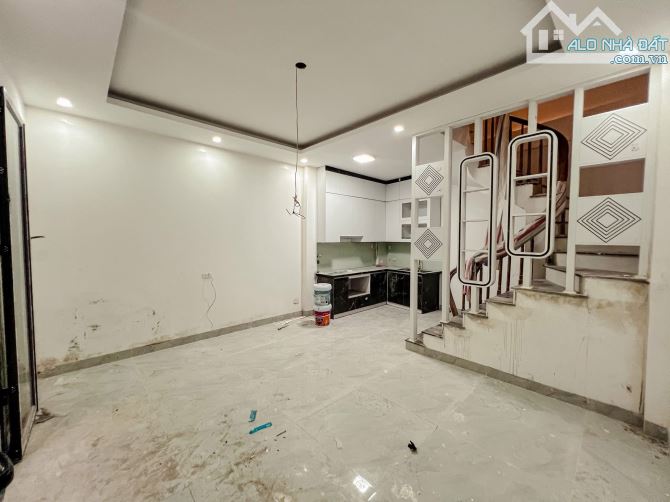 🚨 SIÊU HIẾM – NHÀ ĐẸP MINH KHAI – 30M² x 5 TẦNG – NGÕ NÔNG GẦN PHỐ – GIÁ CHỈ 7,2 TỶ! 🚨 - 2