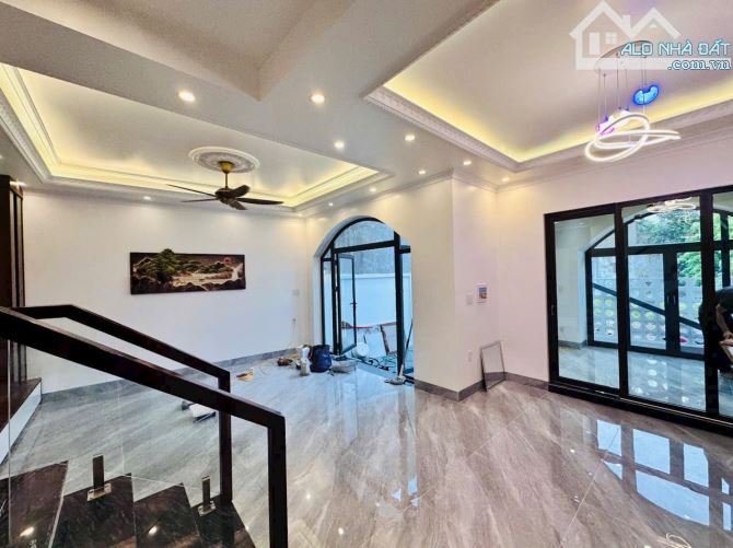 Đầu năm mua đất cuối năm mua nhà! ..... 🏡 Kiến trúc “ĐỊA TRUNG HẢI” mang phong cách tân c - 2