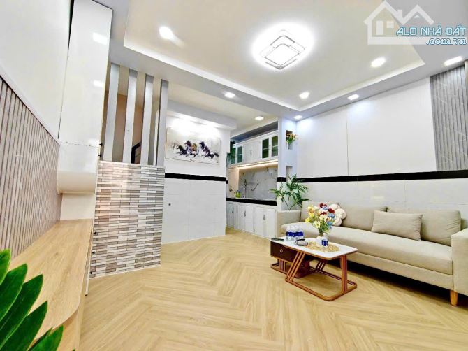 Cực Hiếm!Nhà HXH 4 tầng –4x18m- Khu Bàu Cát VIP – Đồng Đen, P11, Tân Bình – Chỉ 11.7 Tỷ tl - 2