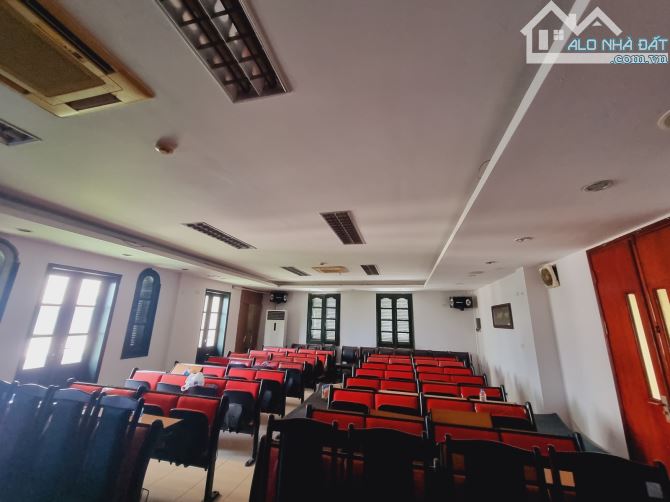 NHÀ PHỐ ĐỘI CẤN - Q BA ĐÌNH - LÔ GÓC 3 MẶT TIỀN - VỈA HÈ KINH DOANH. DT256Mx6T, GIÁ 196 TỶ - 2
