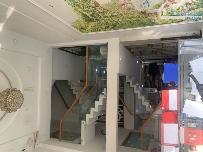GẤP BÁN _ NHÀ 5 TẦNG, 4.2*15_ PHAN HUY ÍCH, P15, TB_ 5PN, CÒN 8.8 TỶ - 2