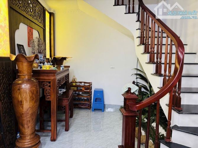 🔥THẠCH BÀN - LÔ GÓC - ÔTÔ ĐỖ CỬA 38m2 × 6 Tầng - Full Nội Thất, Nhỉnh 8 T.ỷ - 2