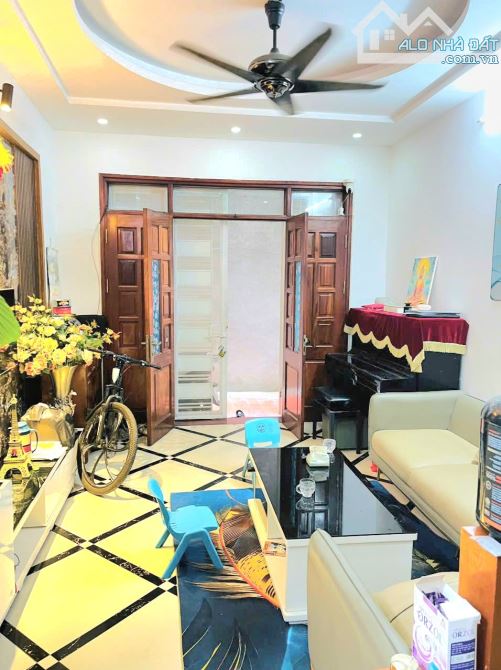 Bán nhà Khương Trung, 30mx5 tầng, giá 8.3 tỷ, kinh doanh đỉnh, siêu tiện ích, an ninh - 2