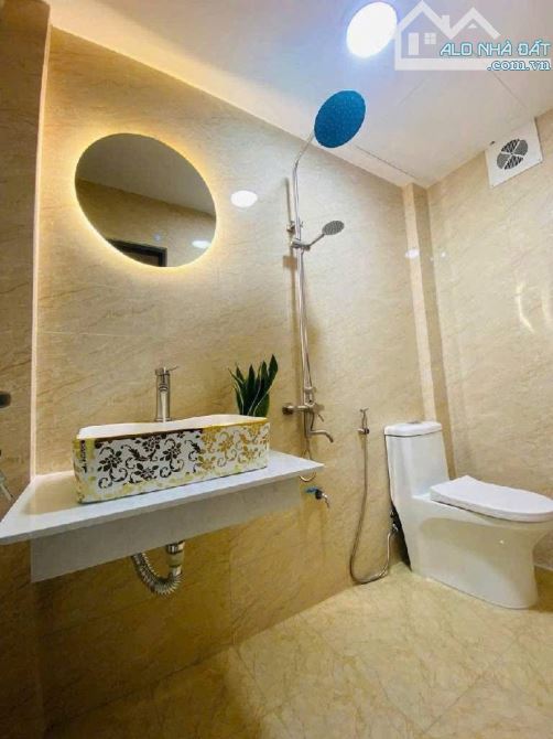 Bán nhà Xuân Đỉnh, 5 tầng, MT 4m, full nội thất, ngõ thông 5m, hàng xóm Ngoại Giao Đoàn. - 2