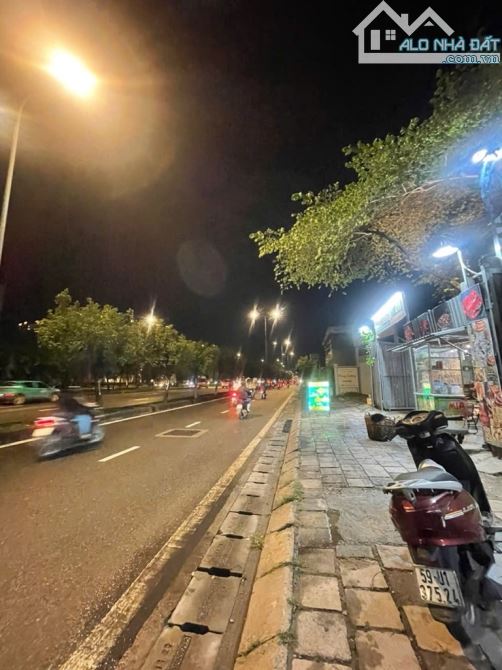 🔥 MẶT TIỀN VÕ VĂN KIỆT – 80M² – NGANG 4M – NHÀ CẤP 4 – THU NHẬP 15TR/THÁNG – GIÁ CHỈ 3.25 - 2