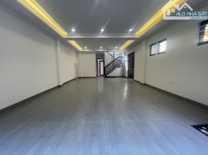 HÀNG HIẾM TRƯƠNG ĐỊNH,72M2,6 TẦNG THANG MÁY,MT RỘNG 6M, 20M Ô TÔ TRÁNH -GIÁ 12,9 TỶ - 2