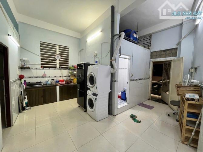 CĂN HỘ 2PN LẦU 2 MT GÒ CÔNG QUẬN 5 SHR GIÁ CHỈ 1.59 TỶ - 2