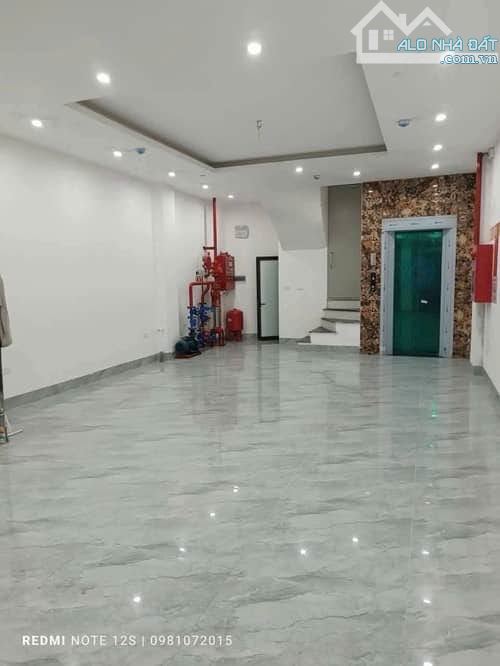 Mặt phố Lai Xá, 7 tầng-Thang máy, Gara Ô tô - Kinh doanh - Văn phòng. 65m, 15 tỷ - 2