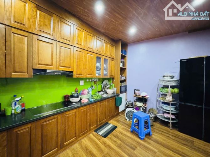PHÚ LƯƠNG HĐÔNG _50M 5 TẦNG _VỊ TRÍ ĐẮC ĐỊA GẦN CÁC TRƯỜNG ĐẠI HỌC _ NHỈNH 6 TỶ SẴN Ở - 2
