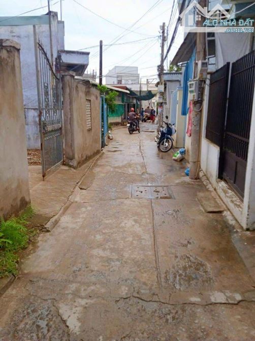 Cho thuê nhà có sân rộng gần chợ An Hoà 4,5 triệu - 2