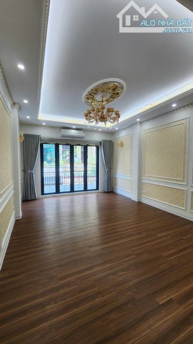 - SIÊU HIẾM - PHÂN LÔ QUÂN ĐỘI - OTO TRÁNH VỈA HÈ - THANG MÁY - NHÀ MỚI TINH XÂY ĐẸP NHƯ H - 2