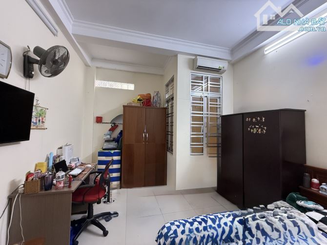 NHÀ CHÍNH CHỦ – TRẦN THÁI TÔNG, P.15 TÂN BÌNH 📐 66m² (4 x 16.5) – 3 TẦNG – HẺM XE TẢI - 2
