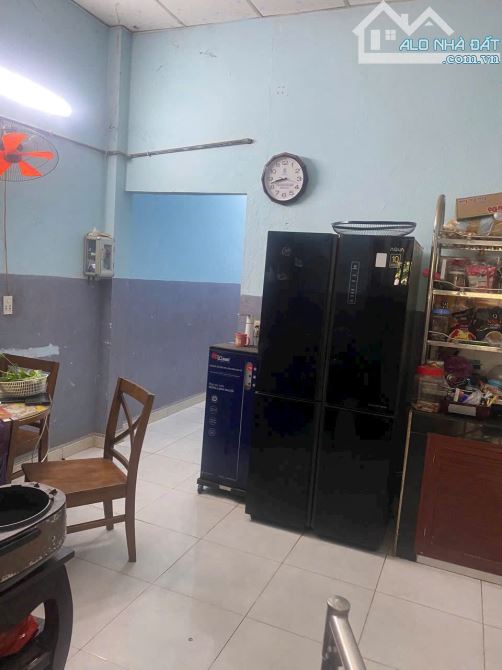 Bán nhà cấp 4 gần đường Bùi Thị Xuân, p.Tân Bình, Tp.Dĩ An chỉ  3 Tỷ 250 TL M7606 - 2