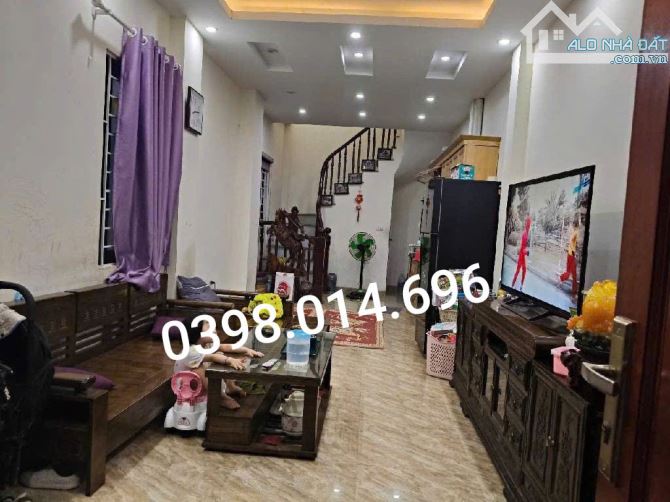 BÁN NHÀ ĐẸP ĐA SĨ - LÔ GÓC - Ô TÔ ĐỖ CỬA – PHÂN LÔ BÀN CỜ – NGÕ THÔNG TỨA TUNG – GIÁ CHỈ 8 - 2