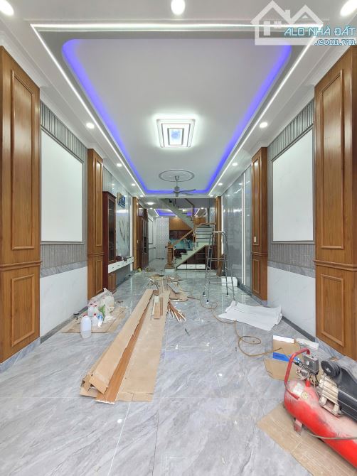 Bán nhà 1 trệt 2 lầu KDC gần trung tâm y tế Dĩ An p.Tân Đông Hiệp Dĩ An chỉ 5ty100TL M6972 - 2