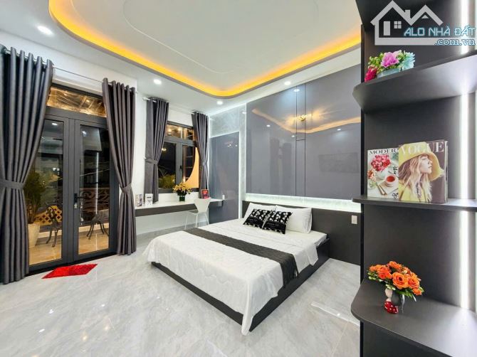 Bán nhà hẻm 3m thông sát hẻm xe tải đườg Lê Văn Thọ,P.11, 4 x 14 nở hậu 4,2 giá 5.35 tỷ tl - 2