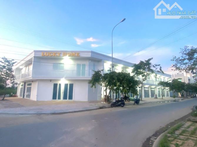 Minihouse cao cấp mặt tiền kdc 91B - 2