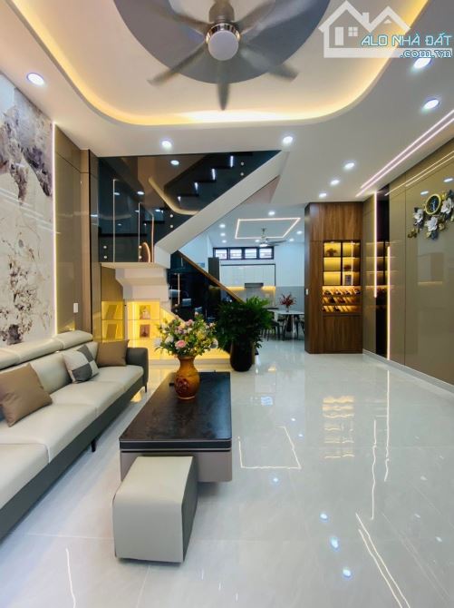 Bán nhà ngang 5m, Quang Trung, Gò Vấp, 3 tầng, 2 mặt tiền trước sau, chỉ 7 tỷ 98 - 2