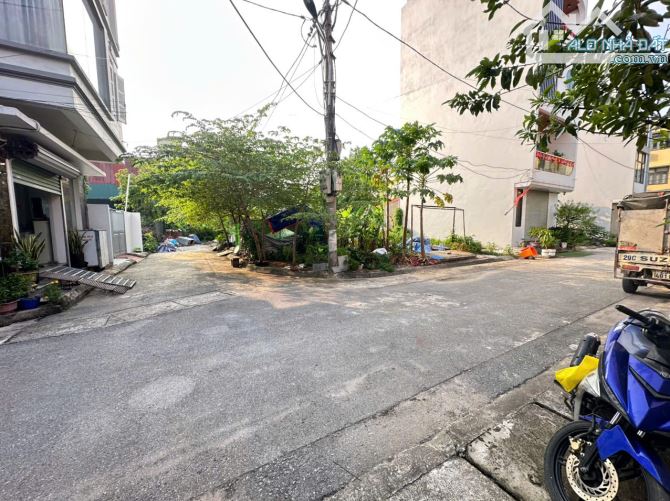 BÁN GẤP 55M ĐẤT TÁI ĐỊNH CƯ XÃ NGỌC HỒI LÔ GÓC ĐƯỜNG 10M VỈA HÈ K.DOANH 8.15 TỶ - 2
