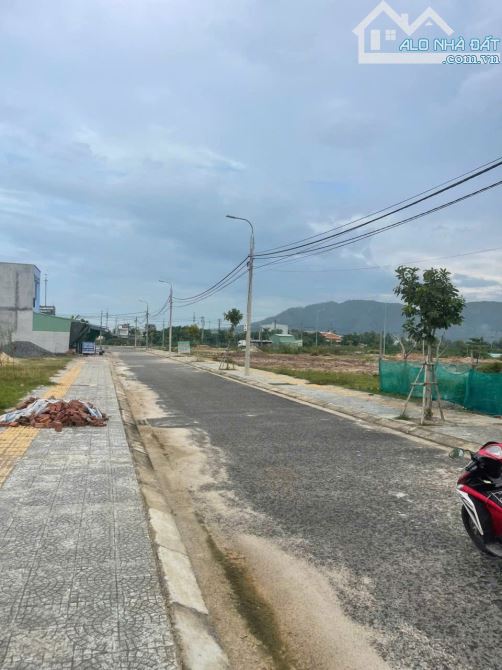 📌📌📌LÀM VIỆC TRỰC TIẾP GIÁ TỐT !!!bán lô đất hòa liên thuộc khu đô thị dragon - 2