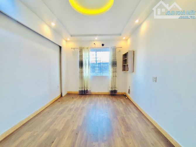 Bán nhà Mê Linh , An Biên , Lê Chân . 3,45 tỷ , 3,5 tầng , 38m. - 3