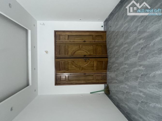 Nhà mới 5T  vị trí đẹp tại thị trấn Phùng cần bán - 3
