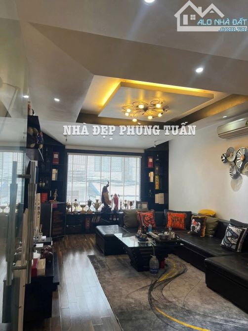 Nhà mặt đường 12m khu phân lô tuyến 2 Quán Nam, 90m2 - ngang 4.5m - Hướng: Tây tứ trạch - 3