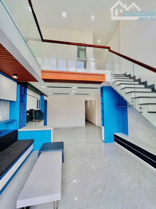 Bán nhà 1 lầu sổ riêng thổ cư 100m2, 1 sẹt đường Đồng Khởi. Đoạn cây xăng 26 - 3