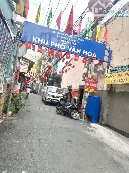 HẺM XE TẢI, KHU BÀU CÁT, 96M² x 4 tầng. Chỉ 10.5 tỷ. Gấp bán - 3
