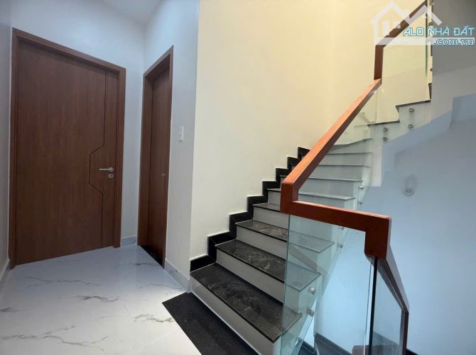 Chủ gửi bán gấp căn nhà mới 1tr2l+ sân thượng,dt 61m giá chỉ 5ty5 bớt lộc nằm cạnh Vinho . - 3
