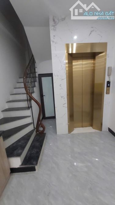BÁN NHÀ MẶT NGÕ 135 MẬU LƯƠNG - KINH DOANH NHỎ - THANG MÁY - CHỈ 6.x TỶ - 3