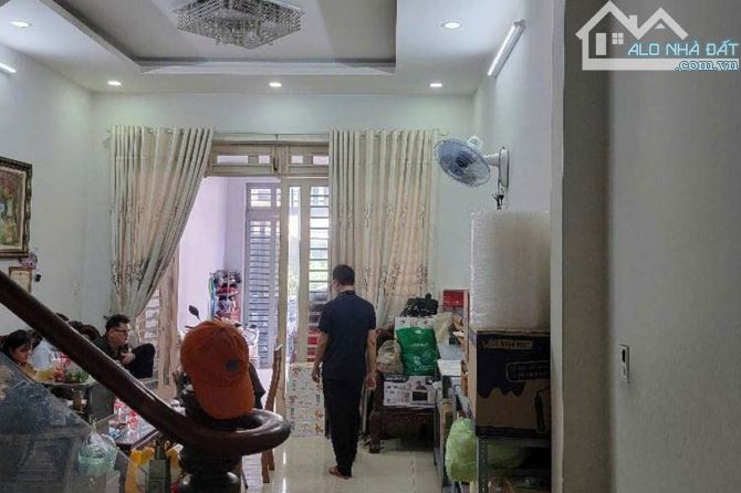 Bán nhà hẻm xe hơi Hà Huy Giáp, Quận 12, 80.9 m² (4.2m x 20m), 3 phòng - Giá 7.9 tỷ TL - 3