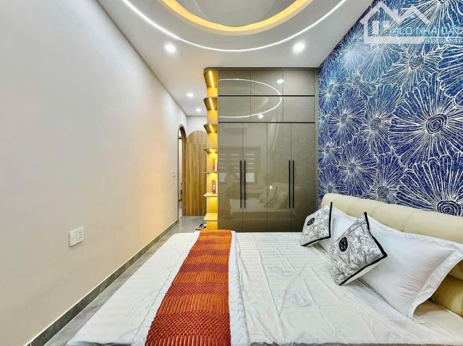 Bán nhà 64m2 Nguyễn Văn Quá,Q12 xây 3 tầng giá 2tỷ150.Gần công viên Cây Sộp.Hẻm 8m.Sẵn sổ - 3