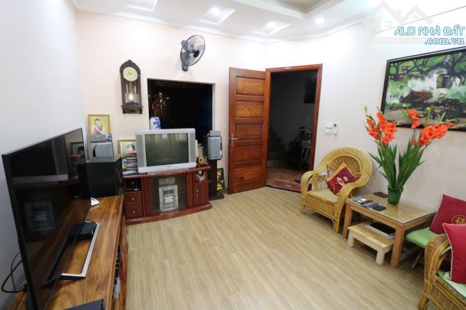 50m2 mặt tiền 4,5m ngõ nông thông MINH KHAI - MAI ĐỘNG chỉ 10 tỷ 6 - 3