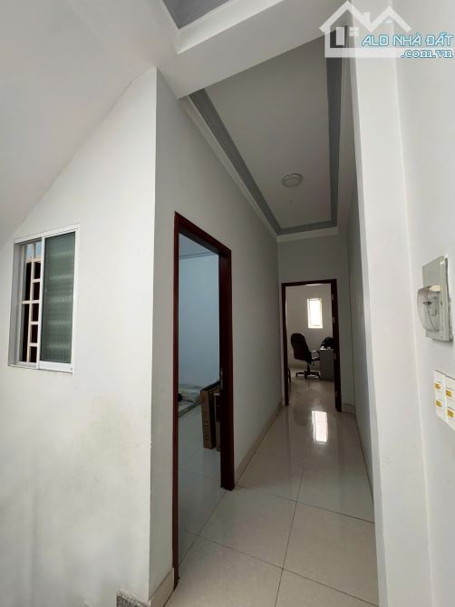 CHDV 18P TN 80 triệu/th. HXH 102 Lê Văn Thọ 5mx20m, 1 Trệt 4 Lầu ST - 3