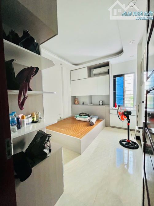 Nhà đẹp Đại Tự, Hoài Đức 30m, 4 tầng , sau nhà có 10m2 đất lưu không trồng cây - 3