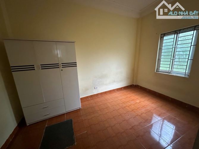 NHÀ AN TRAI- HÀNG HIẾM HIẾM - RẺ NHẤT KHU VỰC Ô TÔ ĐỖ GẦN - VÀO Ở NGAY - 30M2 4.5 TỶ - 3