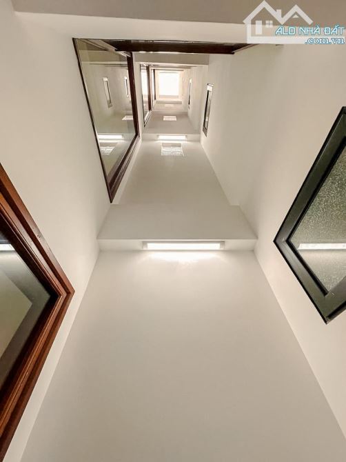NGUYỄN KHANG 85m 8 TẦNG MẶT TIỀN 4.5m 69 TỶ SIÊU PHẨM MẶT PHỐ THANG MÁY VỈA HÈ KINH DOANH - 3