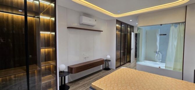 Chính chủ bán nhà Văn La- phân lô thang máy - KD đỉnh giá 14,5 tỷ - 3